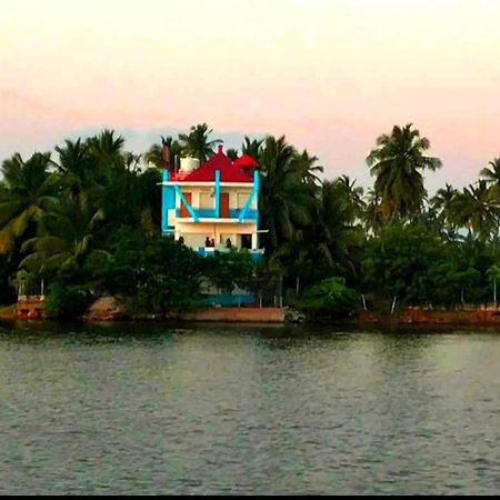 Victoria'S River View Resort Puducherry Zewnętrze zdjęcie