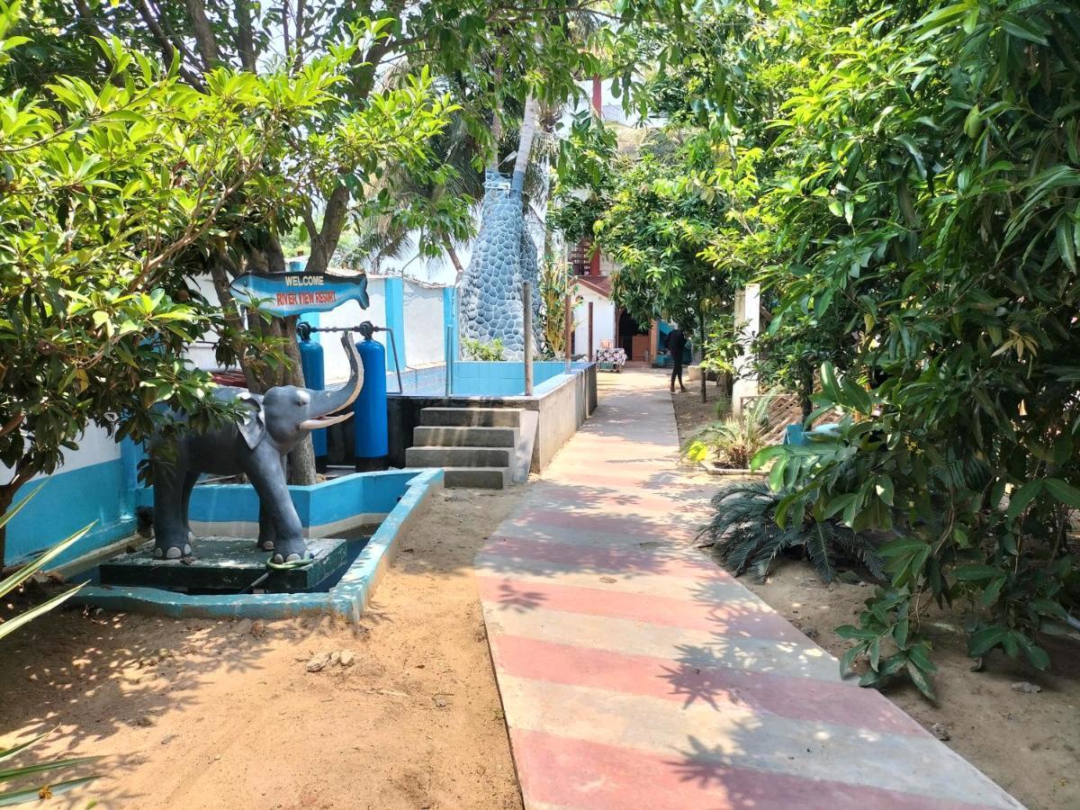 Victoria'S River View Resort Puducherry Zewnętrze zdjęcie