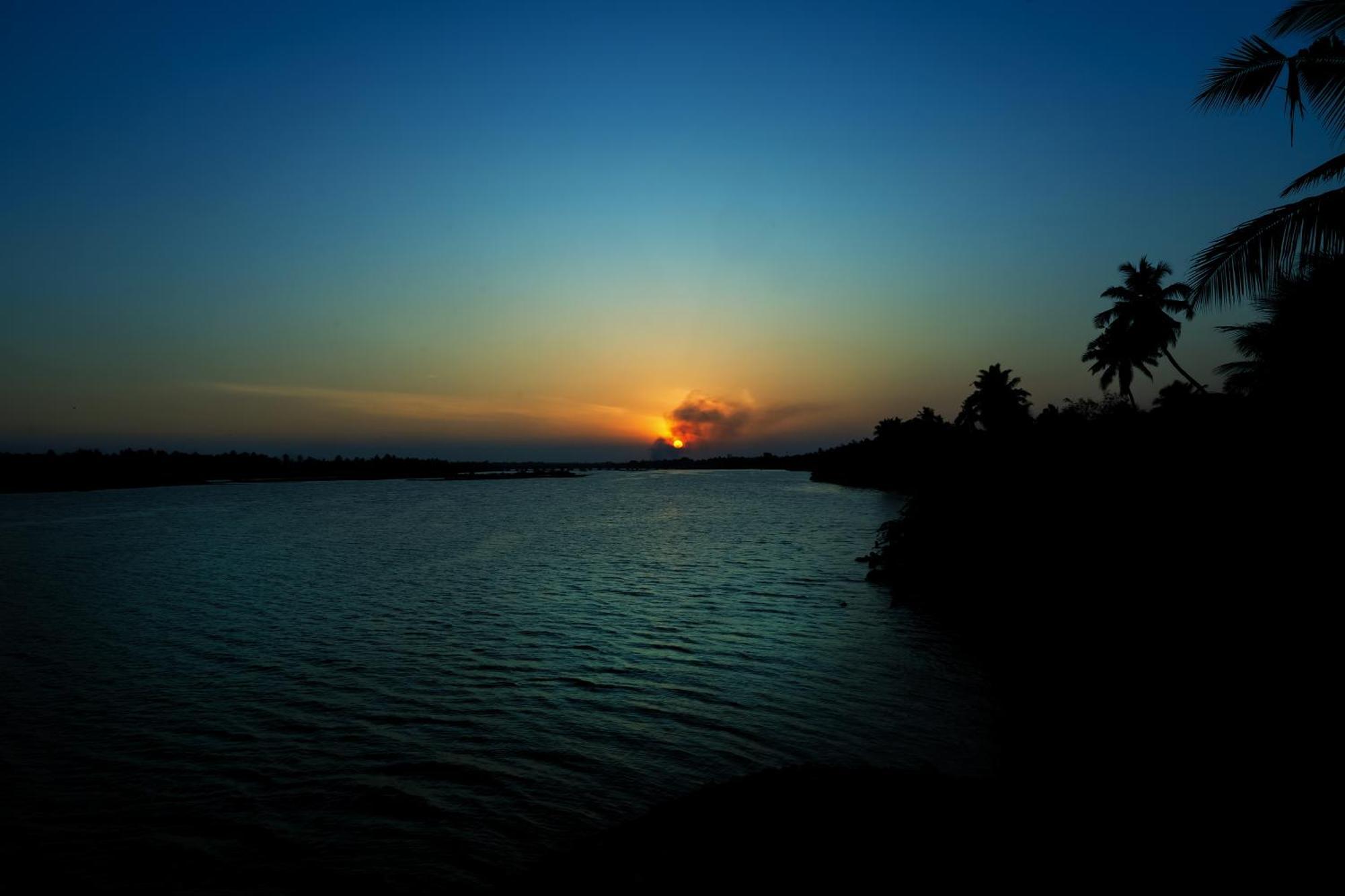 Victoria'S River View Resort Puducherry Zewnętrze zdjęcie