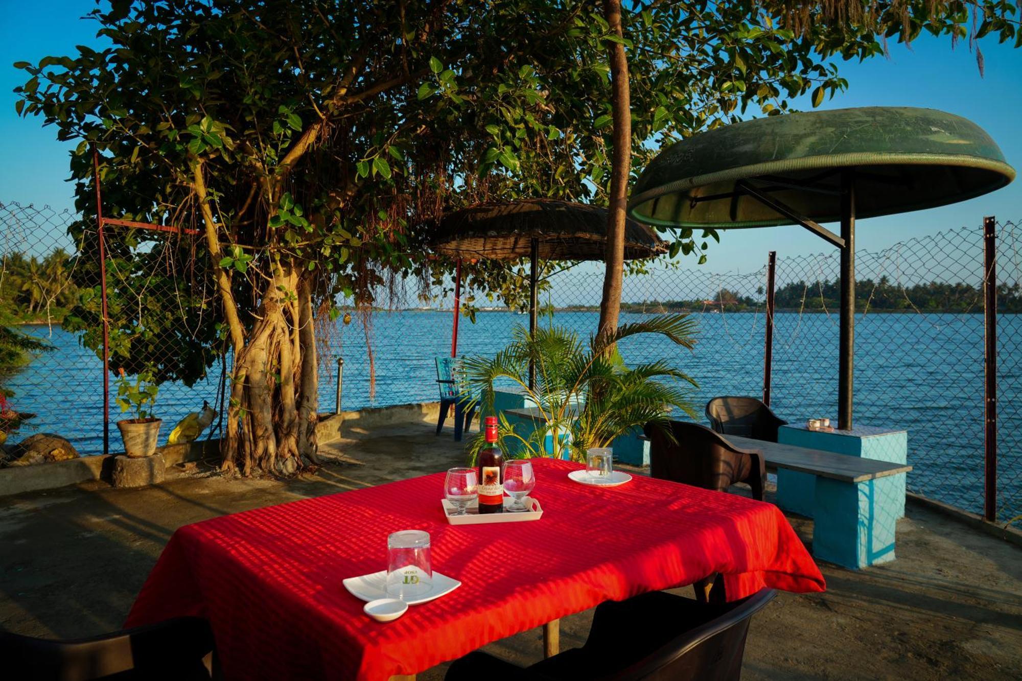 Victoria'S River View Resort Puducherry Zewnętrze zdjęcie